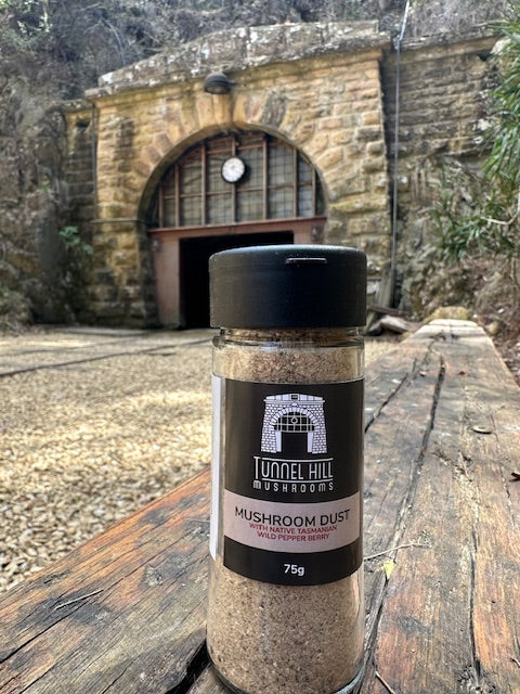 Mushroom Dust Shaker (75g)
